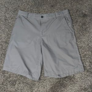 Mens Izod Golf Shorts, Gray, Size 34